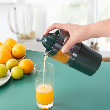 Portable Juicer Electric Orange Press Mini Fruit Juicer Manual Juicer Cup Wireless Portable Juicer Bucket Juicer Kitchen Gadgets